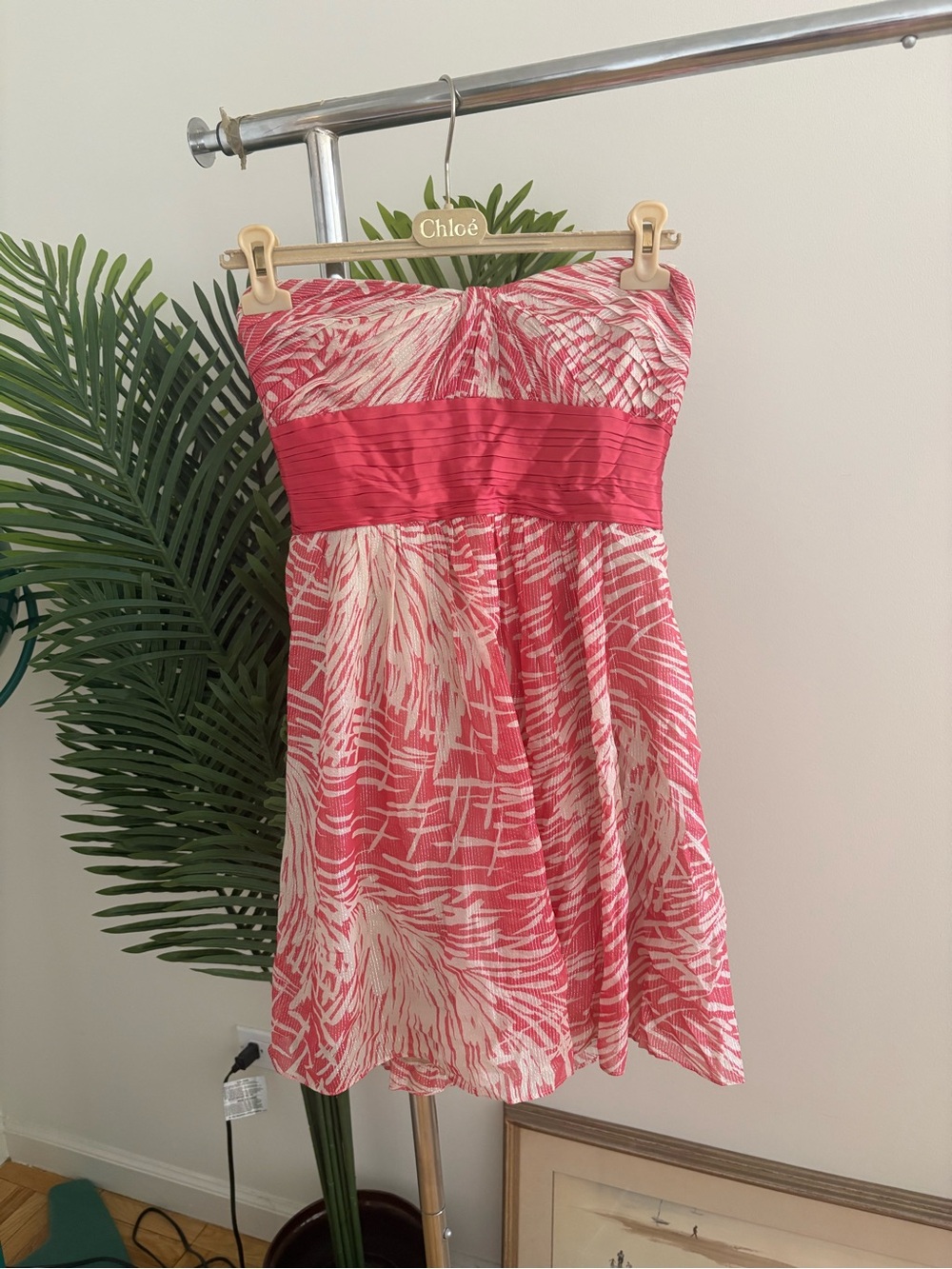 BCBGMAXAZRIA Coral Pink & Cream Strapless Silk Chiffon Cocktail Dress, size 6 - Picture 9 of 11